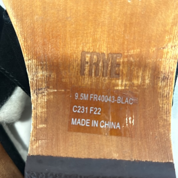 Frye suede Sherpa lined clogs - Picture 3 of 5